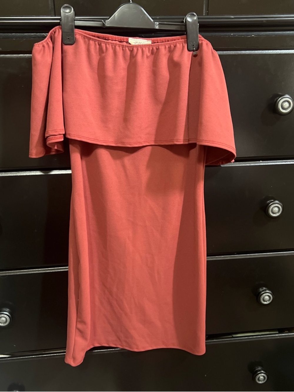 Pinc Rust Red Off-Shoulder Top
